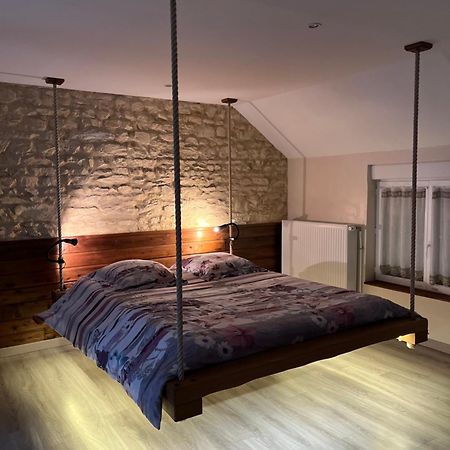 Brécy La Fauconniere Bed & Breakfast エクステリア 写真