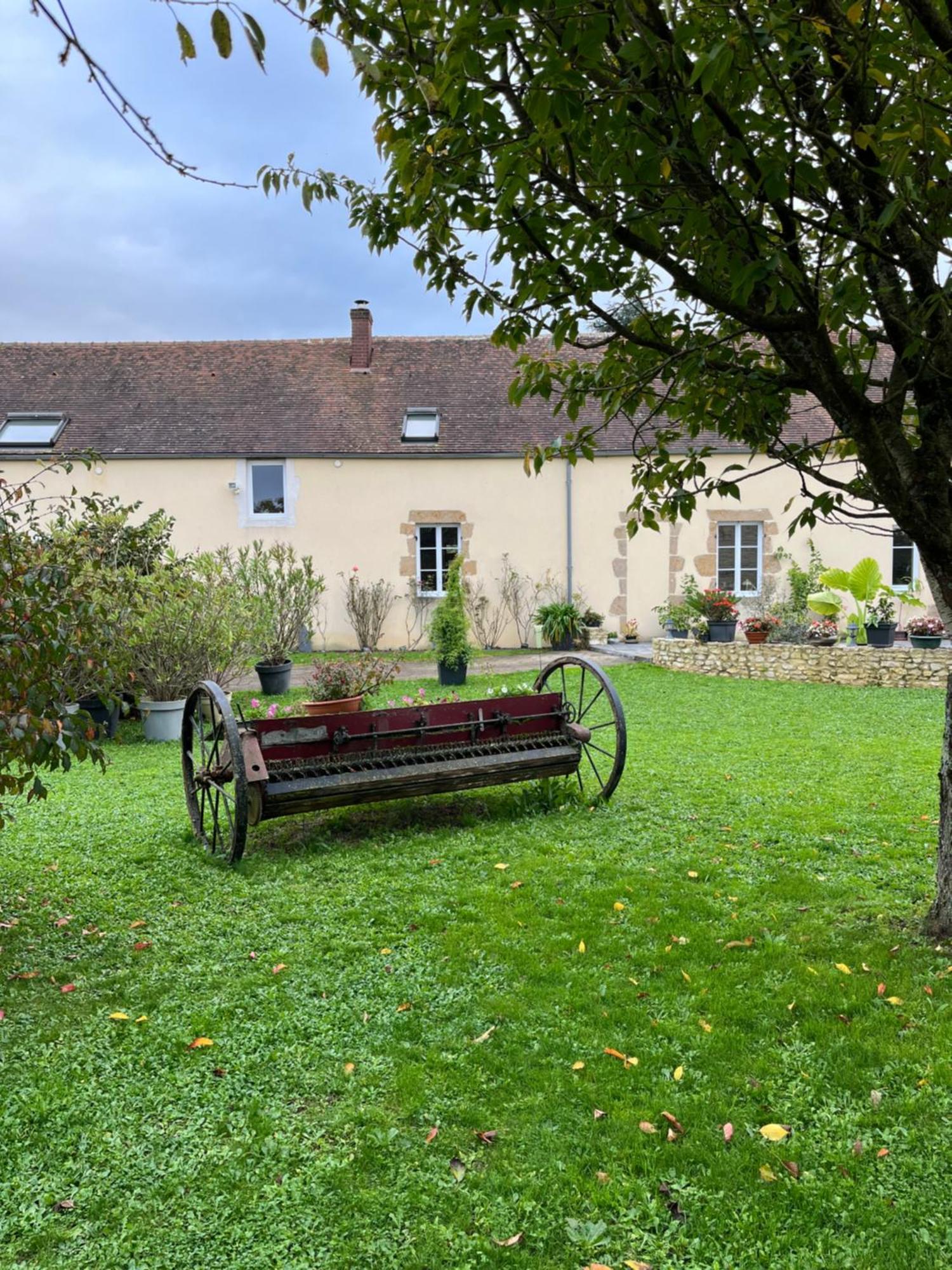Brécy La Fauconniere Bed & Breakfast エクステリア 写真